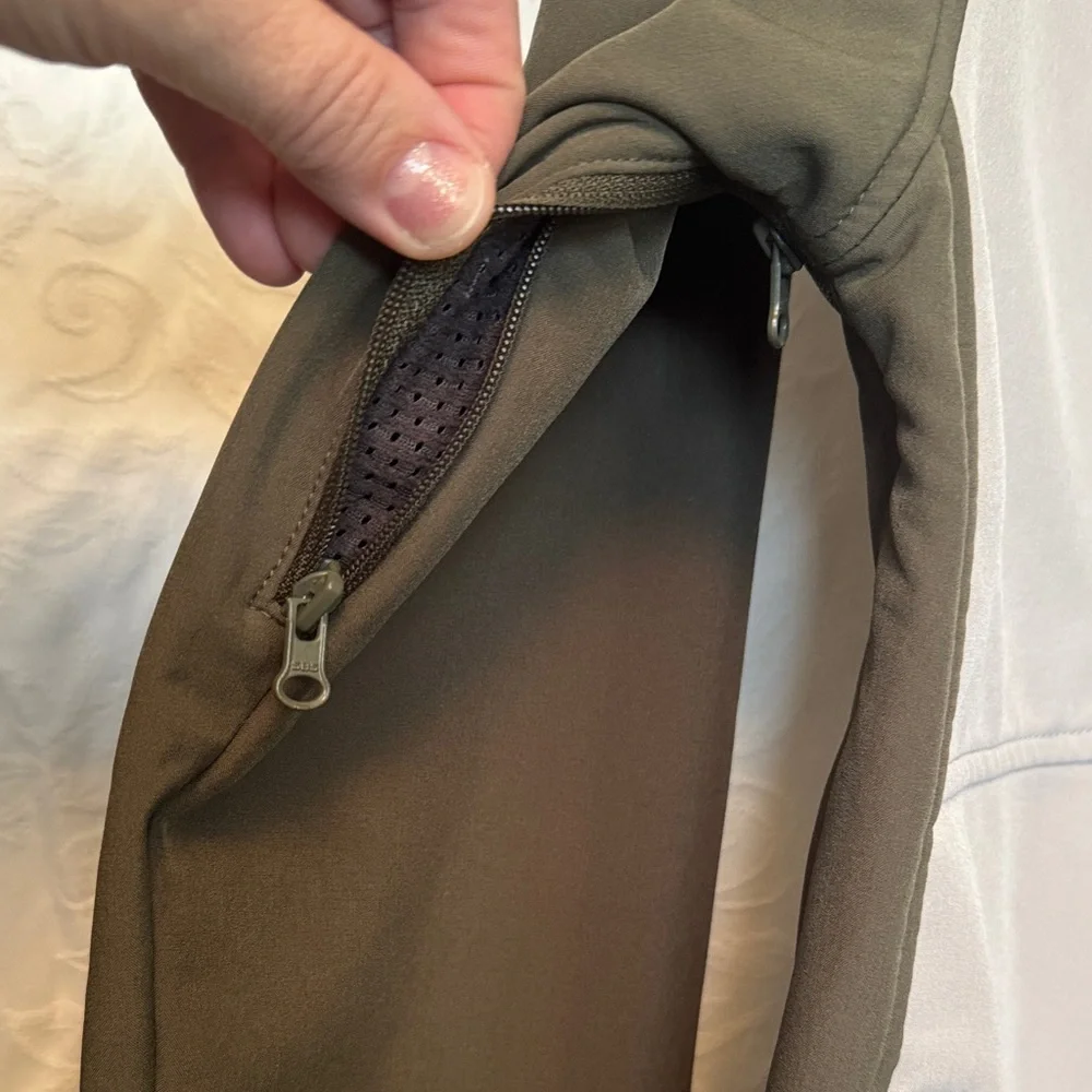 Men’s Spring Jacket - Picture 4 of 10